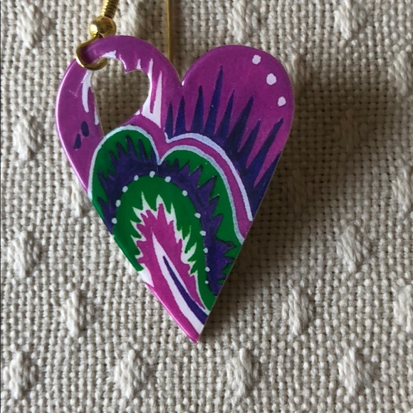 NWOT Kitschy heart pierced earrings - Picture 6 of 9